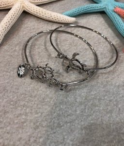 ハワイアンバングル